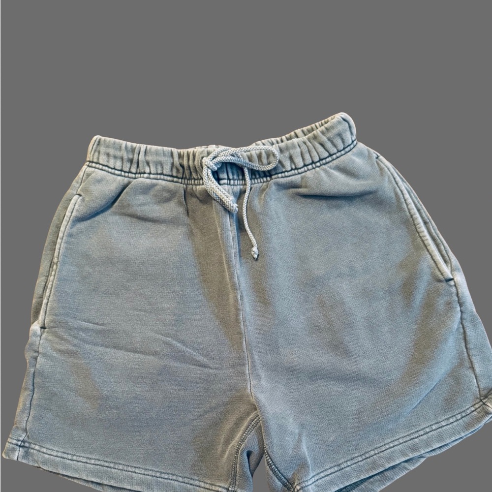 Unisex Elwood Core Shorts in Gray